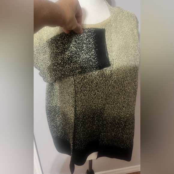 Alfred Dunner Gold/Black Sweater Set in One Piece and Lots of Sparkels!! - Picture 4 of 11